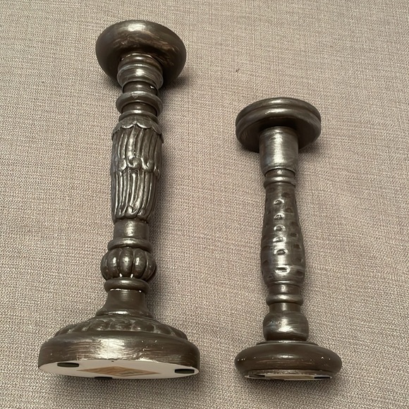 Set of 2 Pillar Candle Holders Hand Carved 15” & 12” Height Great Condition - Picture 11 of 13